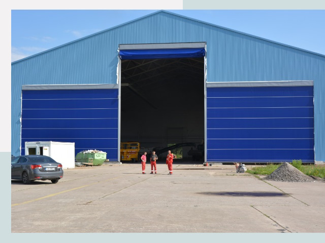 Ангарные ворота в Томск от СтальСтрой-Тмс по цене 656 руб.